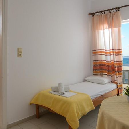 Haris Apartments Kokkini Hani Exterior photo